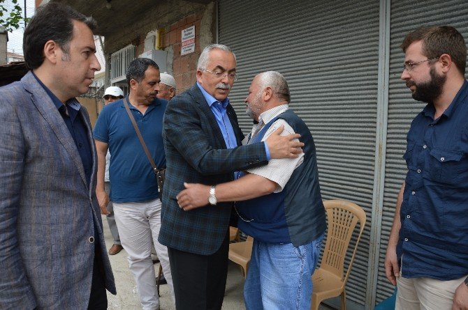 Vali Cevdet Can Şehit Ailesine Taziyede Bulundu