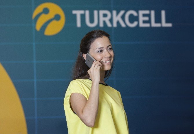 Turkcelllilerden Bayramda Rekor Gb Kullanımı