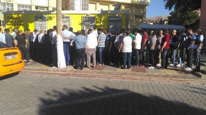 Yeni Malatyaspor - Büyükşehir Gaziantep Maçı Biletlerine Yoğun İlgi