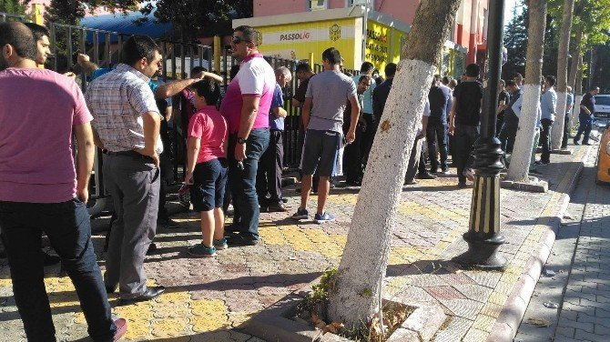 Yeni Malatyaspor - Büyükşehir Gaziantep Maçı Biletlerine Yoğun İlgi