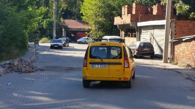 Vatandaşlardan Yol Tepkisi