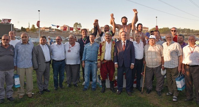 Yalıntaş’ın Başpehlivanı İsmail Balaban