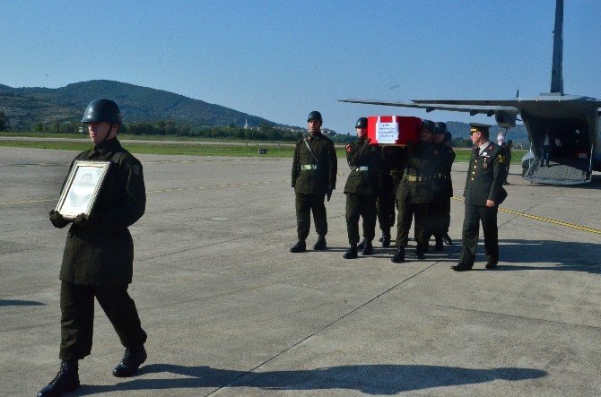 Zonguldaklı Şehit Uzman Çavuş Son Yolculuğuna Uğurlandı
