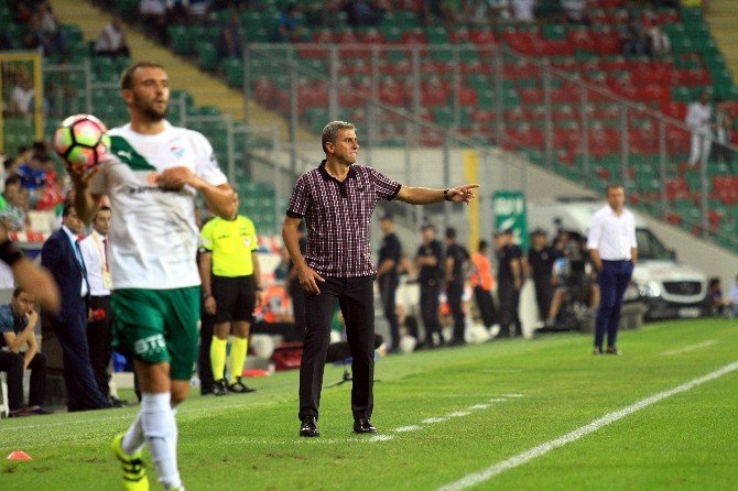 Hamzaoğlu 5 Oyuncudan Vazgeçmiyor