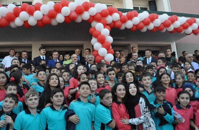 Çorum’da İlk Ders Zili Çaldı