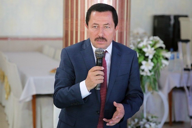 Protokol Gazi Ve Şehit Aileleriyle Bir Araya Geldi