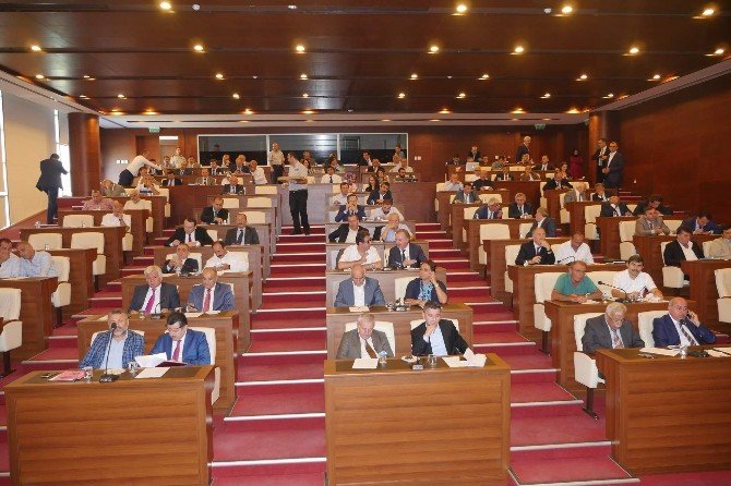 Büyükşehir Belediye Meclisi Toplantısında Yatırımlar Konuşuldu