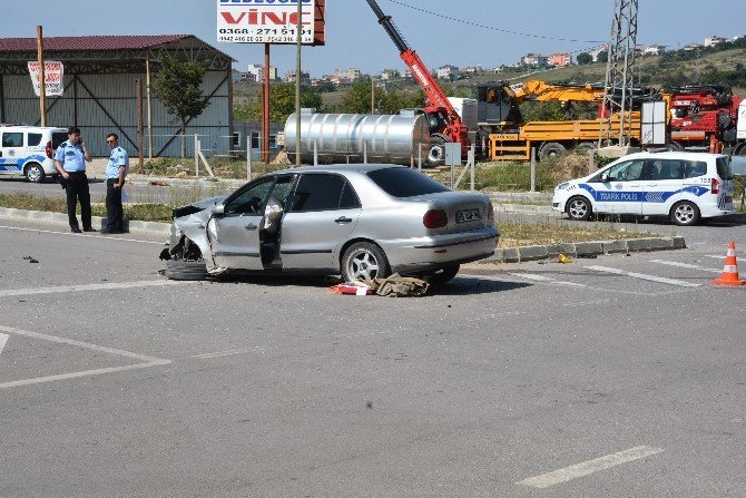 Sinop’ta Trafik Kazası: 1 Ölü, 1 Yaralı