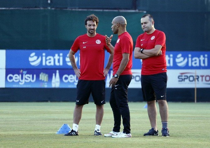 Antalyaspor’da Morais İşi Sıkı Tutuyor