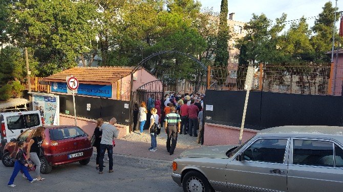 Bursa’da İlk Ders Zili Çaldı