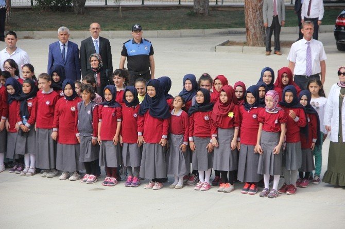 Bafra’da İlköğretim Haftası Kutlandı