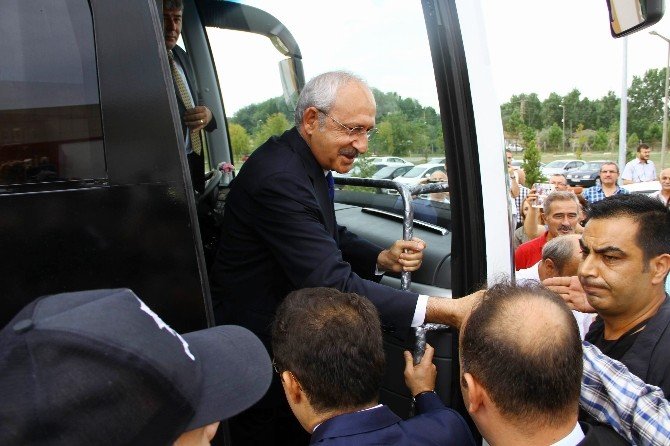 Kılıçdaroğlu: “Cumhuriyet Altın Tabakta Bize Sunulmadı”