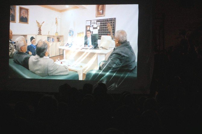 Taşdiken Yeni Sinema Filmi ’Arama Motoru’nu Değerlendirdi