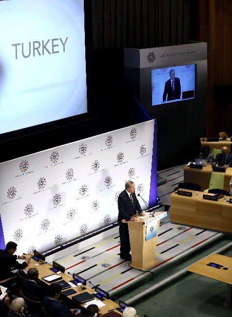 Cumhurbaşkanı Erdoğan, ’Mülteciler’ Konulu Liderler Zirvesi Toplantısına Katıldı