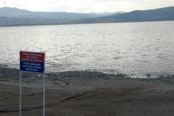 Burdur Gölü, 54 Santimetre Çekildi