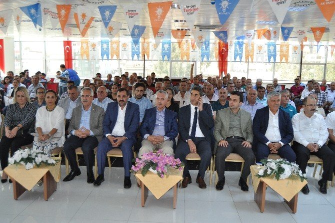 Ak Parti Genel Başkan Yardımcısı Ataş: "14 Yıldır Ülkemize Hizmet Ediyoruz"