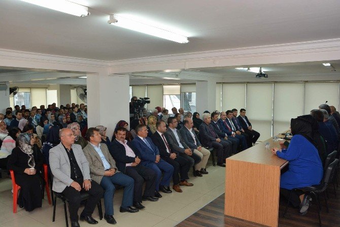 Ak Parti Genel Başkan Yardımcısı Mustafa Ataş: