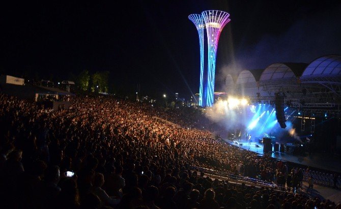 Expo 2016’da Rock Rüzgârı