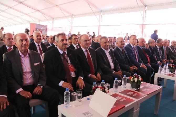 Bakan Özlü: "3d Yazıcıları Milli İmkanlarla Üretmemiz Önem Taşıyor"