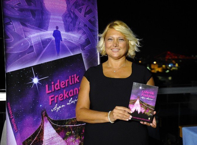 Laçinel: ’’Gençlere İlk Önce Kendilerini Tanımlarını, Kendi Yeteneklerini Fark Etmelerini Öneriyorum’’