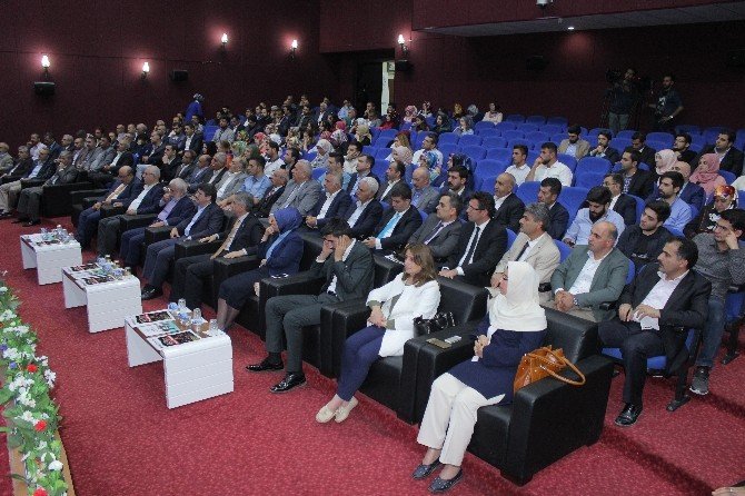 Ak Parti Genel Başkan Yardımcısı Aktay: "Üniversite Eliyle Güçlü Bir Vatandaş Tipine Ulaşabiliriz"
