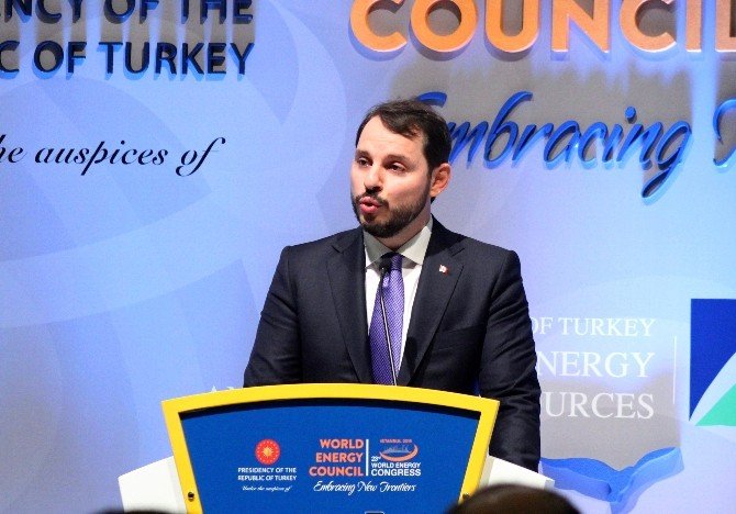 Bakan Albayrak: "Terör Örgütlerini Ayırt Eden Ülkelere Samimiyet Çağrısında Bulunuyorum"