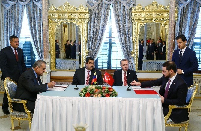 Cumhurbaşkanı Erdoğan, Venezuela Devlet Başkanı Maduro İle Görüştü