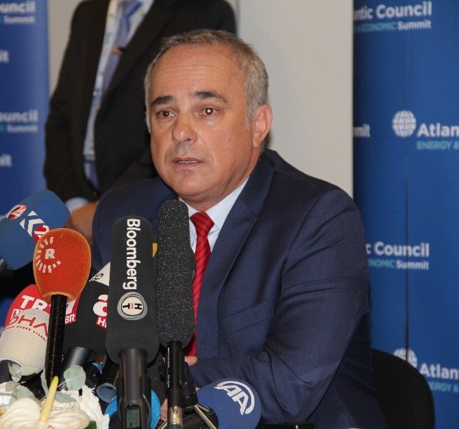 İsrail Enerji Bakanı Steinitz: "Burada Olduğum İçin Çok Mutluyum"