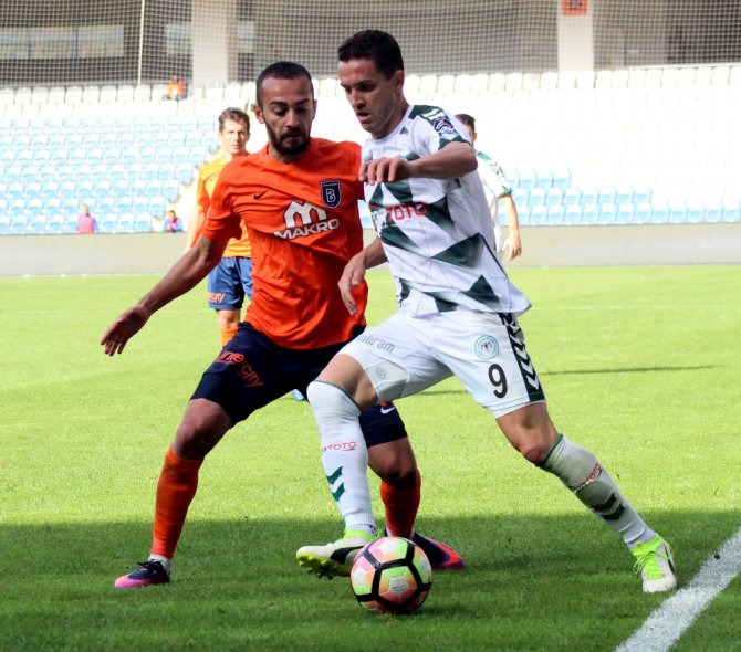 Başakşehir’e Konyaspor Çelmesi