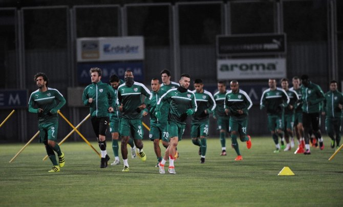 Bursaspor’da Emre Taşdemir Sevinci