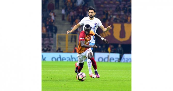 Fırtına Tt Arena’da Esti