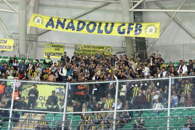 İlk Yarı Fenerbahçe’nin