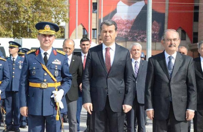 Eskişehir Valisi Çelik: "3 Deaş’lı Yakalandı"