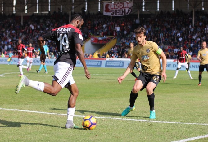 Osmanlıspor Antep’te Dağıldı