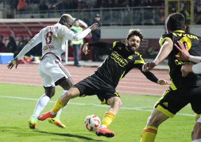 Elazığspor Son Dakikada Yıkıldı