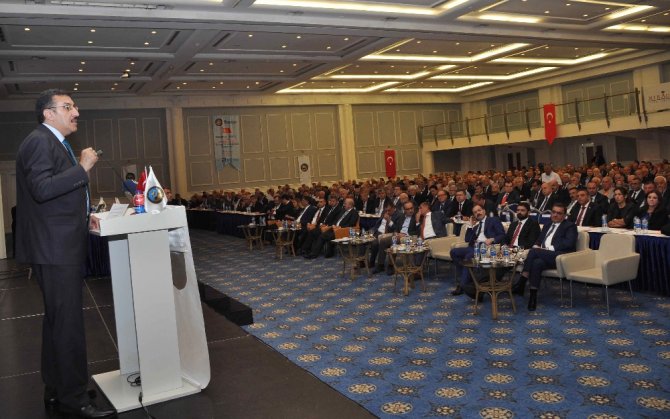 Bakan Tüfenkçi’den Esnafa Fetö Uyarısı