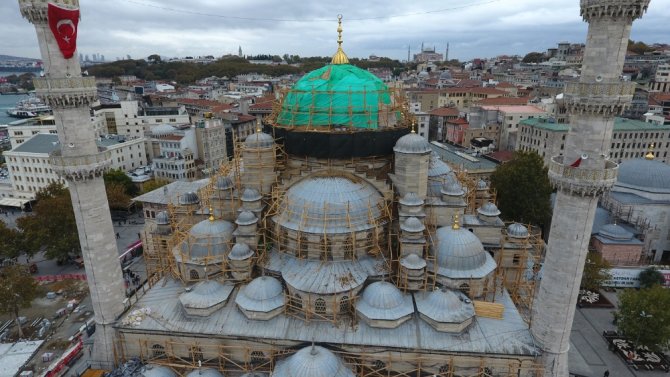 Yeni Cami’de Tarihin En Kapsamlı Restorasyonu