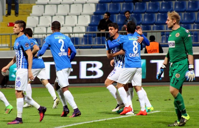 Paşa, Evinde 3 Puanı Aldı