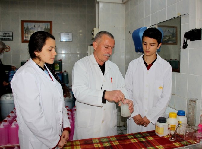 Fabrika Gibi Okul: Cirosu 1 Milyon Tl