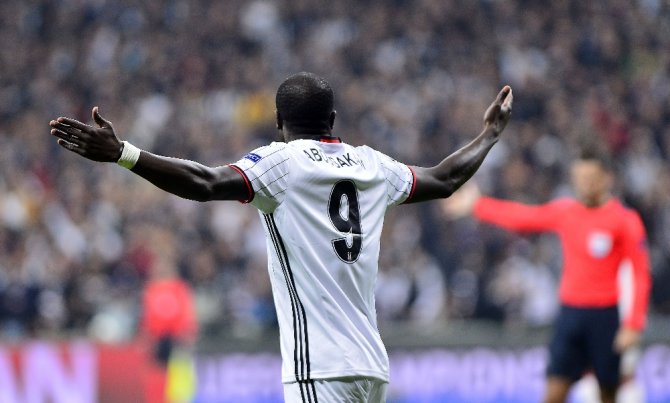 İlk Yarı Golsüz Bitti