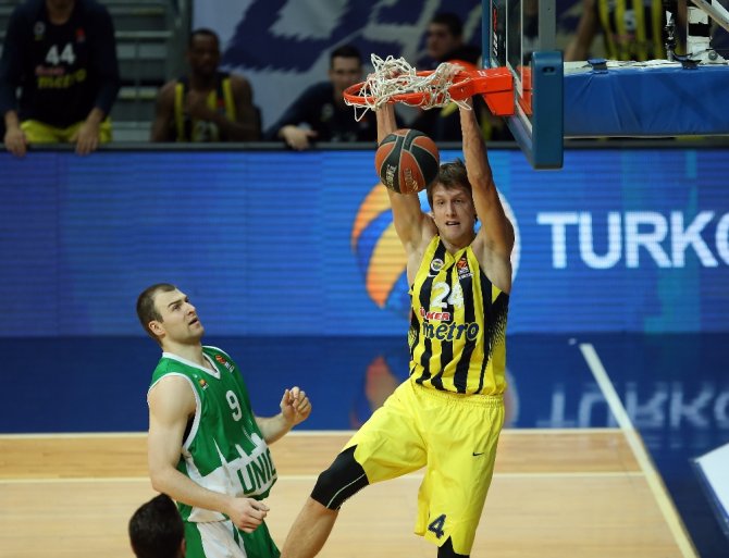 Fenerbahçe 38 Maç Sonunda Kaybetti
