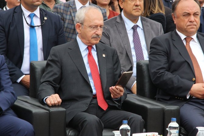 Kılıçdaroğlu O Anları Cep Telefonuyla Takip Etti