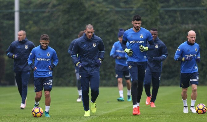 Fenerbahçe, Akhisar Belediyespor Maçı Hazırlıklarına Başladı