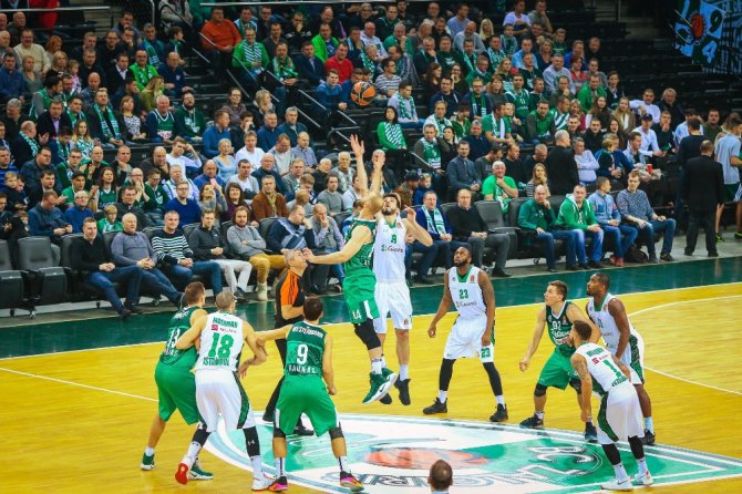 Darüşşafaka Doğuş, Deplasmanda Kazandı