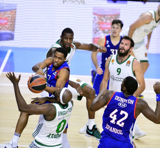 Anadolu Efes, Yunan Ekibini İki Uzatmada Devirdi