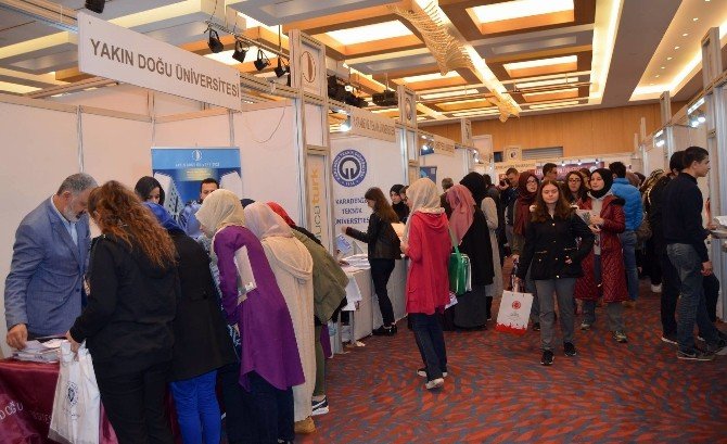 Lise Son Sınıf Öğrencilerine ’Üniversite’ Fuarı