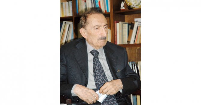 Bugün Bülent Ecevit’in Ölüm Yıl Dönümü