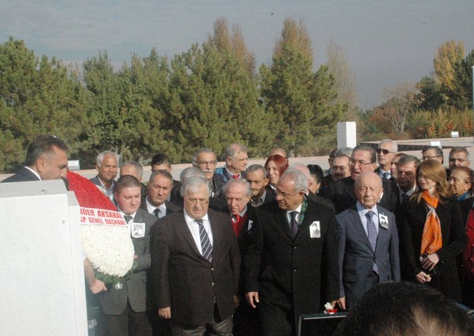 Bülent Ecevit Mezarı Başında Anıldı