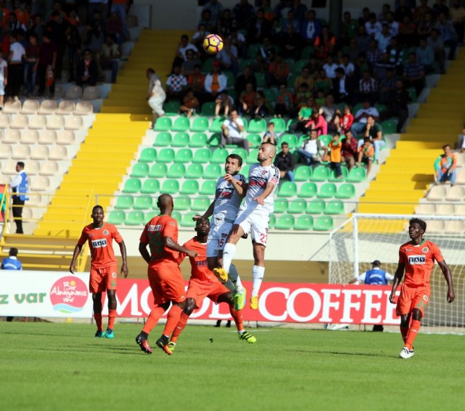 Gol Düellosunda Gülen Taraf Alanyaspor Oldu