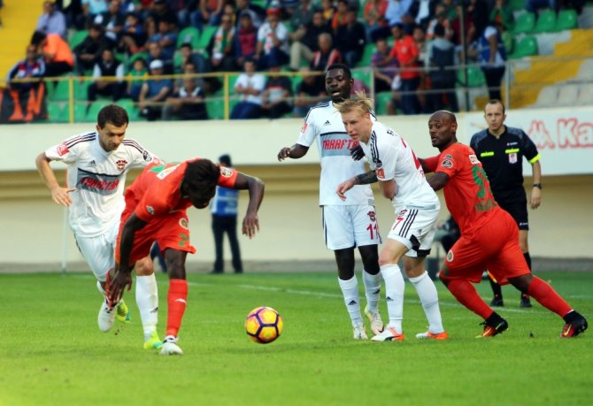 Gol Düellosunda Gülen Taraf Alanyaspor Oldu